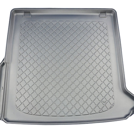 Tavita portbagaj Mercedes E-Class W214 T-Modell fabricatie 08.2023 - prezent, caroserie combi, nu corespunde pentru PHEV, cu ureche detasabila pe stanga #1