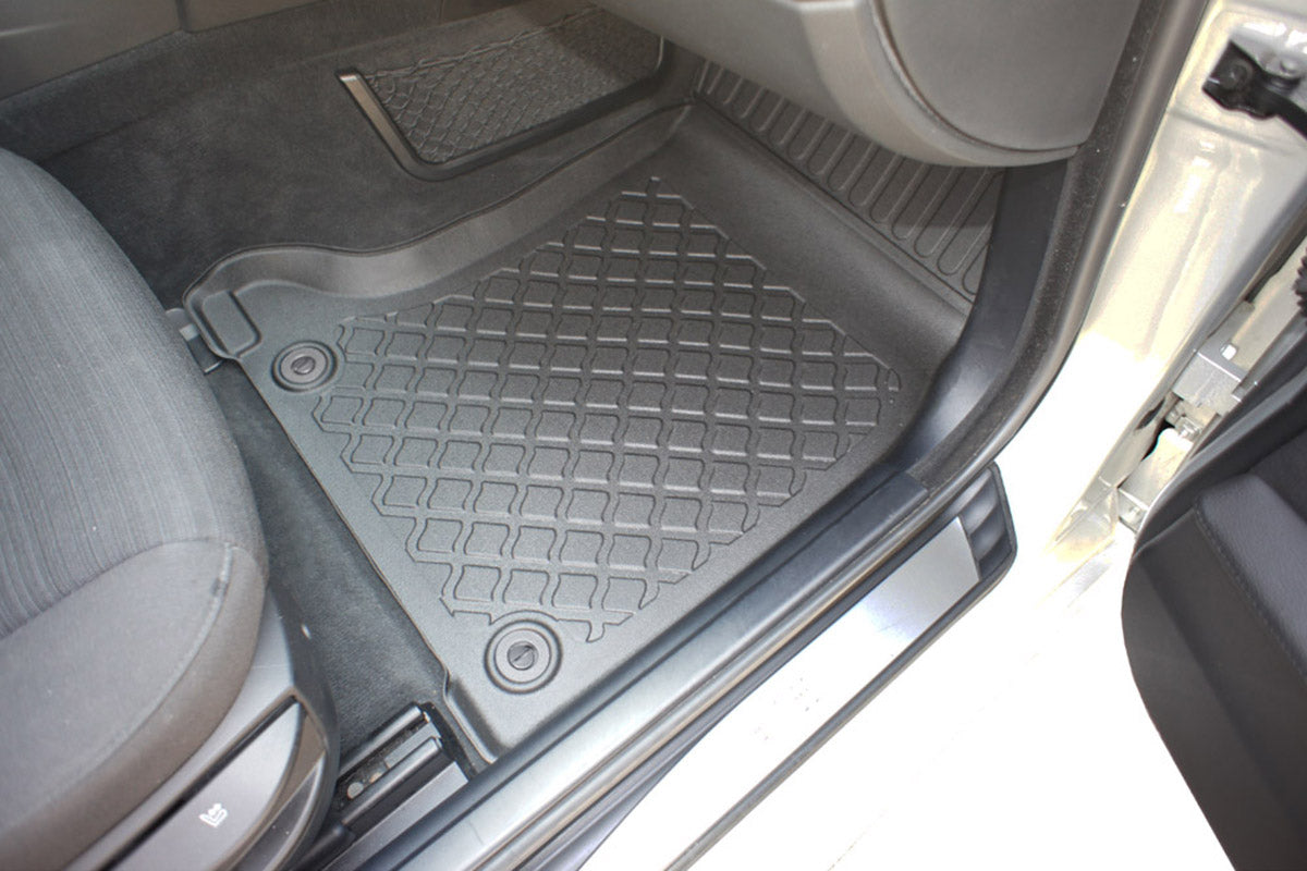 Covorase auto tip tavita BMW Seria 5 E61, an fabricatie 06.2004 - 2010, caroserie combi | 602058