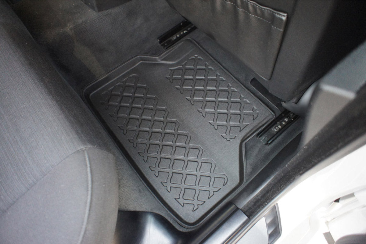 Covorase auto tip tavita BMW Seria 5 E61, an fabricatie 06.2004 - 2010, caroserie combi | 602058