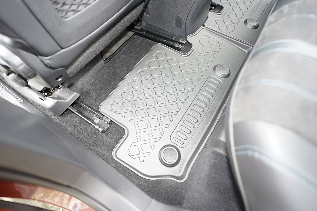 Covorase auto tip tavita Peugeot 3008 II, an fabricatie 11.2016 - 11.2023, caroserie suv inclusiv facelift, nu corespunde pentru hybrid si hybrid4, cu sistem focal hi-fi | 603573