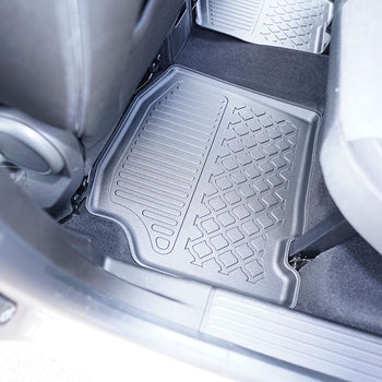 Covorase auto tip tavita Mercedes T-Class fabricatie 04.2022 - prezent, caroserie van, ampatament scurt si lung, nu corespunde pentru electric #1