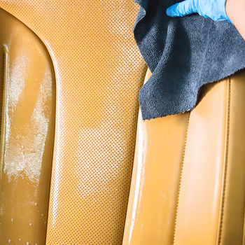 AMOS LTHR Vibe - Îngrijire Premium pentru Suprafețe din Piele Auto 500 ml