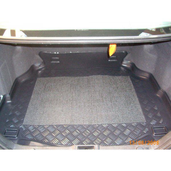 Tavita portbagaj Mercedes C W 203 caroserie sedan fabricatie 2001 - 03. 2007
