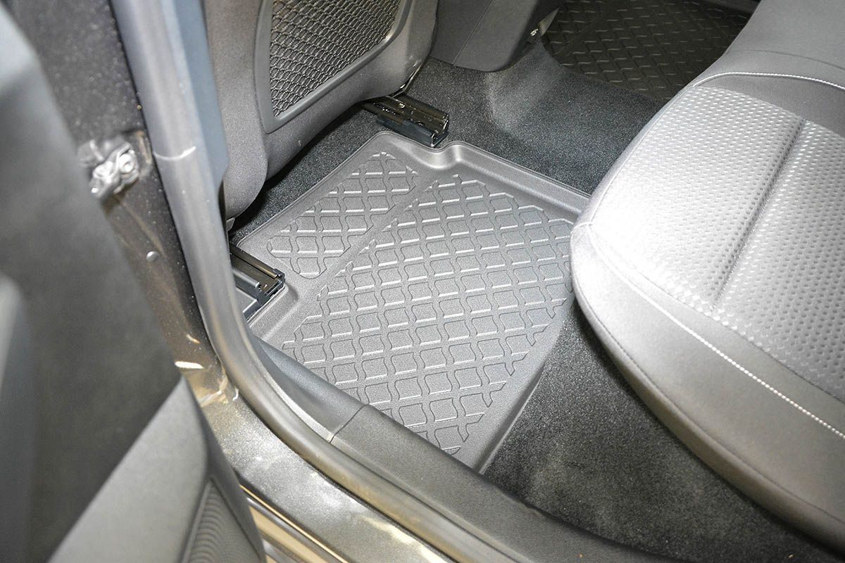 Covorase tip tavita Ford Focus IV, caroserie Hatchback, fabricatie 09.2018 - prezent - 5