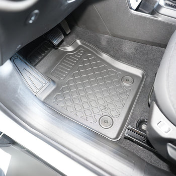 Covorase auto tip tavita Mercedes C-Class W206, an fabricatie 06.2021 - prezent, caroserie sedan | 604005