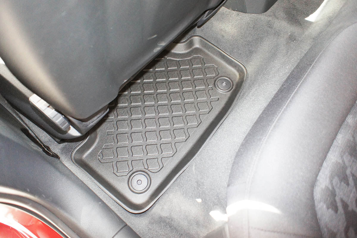 Covorase auto tip tavita Audi A3 A3 8Y, an fabricatie 04.2020 - prezent, caroserie sedan nu corespunde pentru s3 si rs3 | 604100
