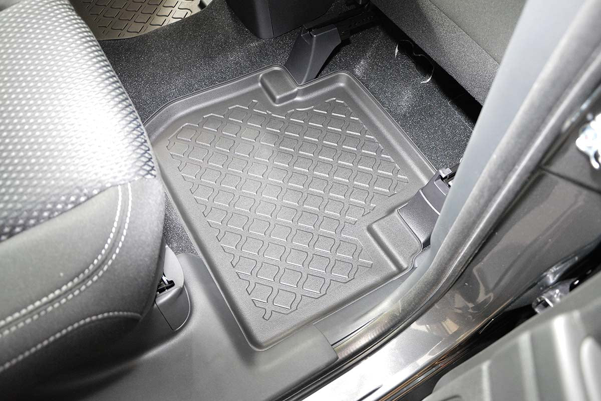 Covorase auto tip tavita Mitsubishi Outlander III, an fabricatie 09.2012 - 10.2021, caroserie suv nu corespunde pentru hybrid, fara rand 3 | 602899
