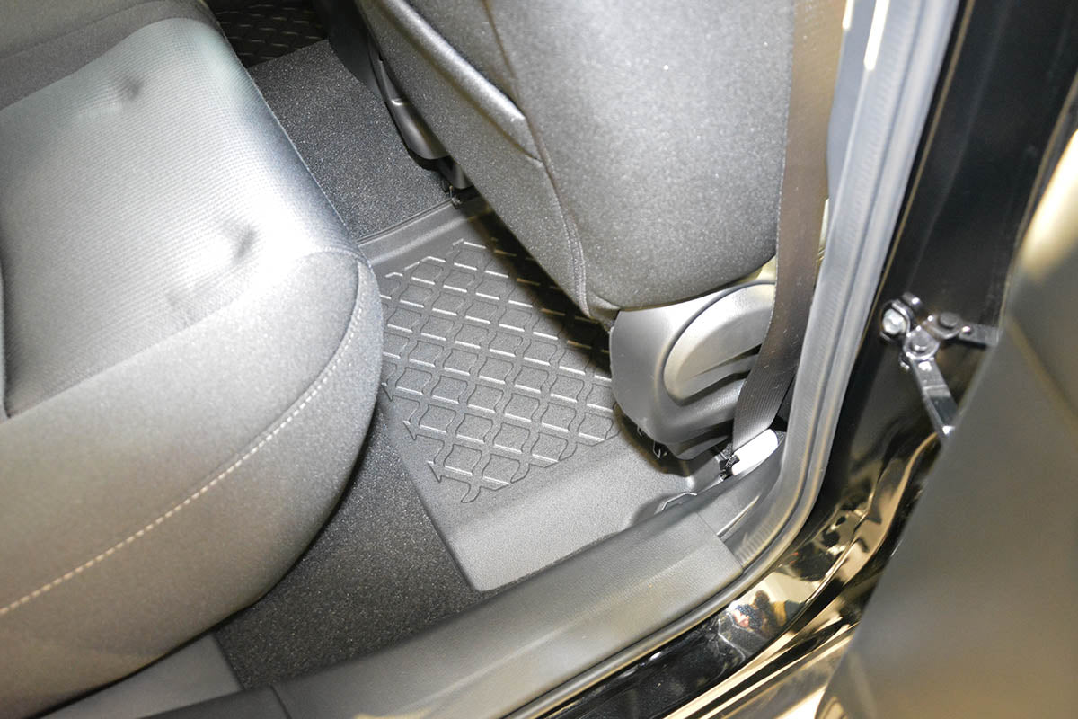 Covorase auto tip tavita Mazda 2 III, an fabricatie 02.2015 - prezent, caroserie hatchback | 603010