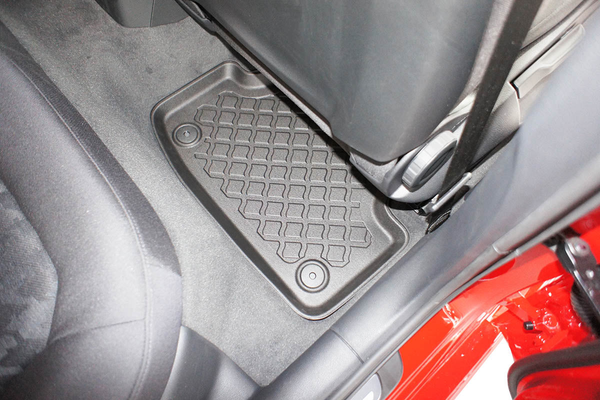 Covorase auto tip tavita Audi A3 A3 8Y, an fabricatie 03.2020 - prezent, caroserie sportback nu corespunde pentru s3 si rs3 | 604100