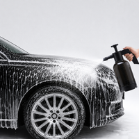 Pulverizator Manual cu Presiune 2L pentru Spălare Auto — Jet Reglabil, Portabil, fără Furtun