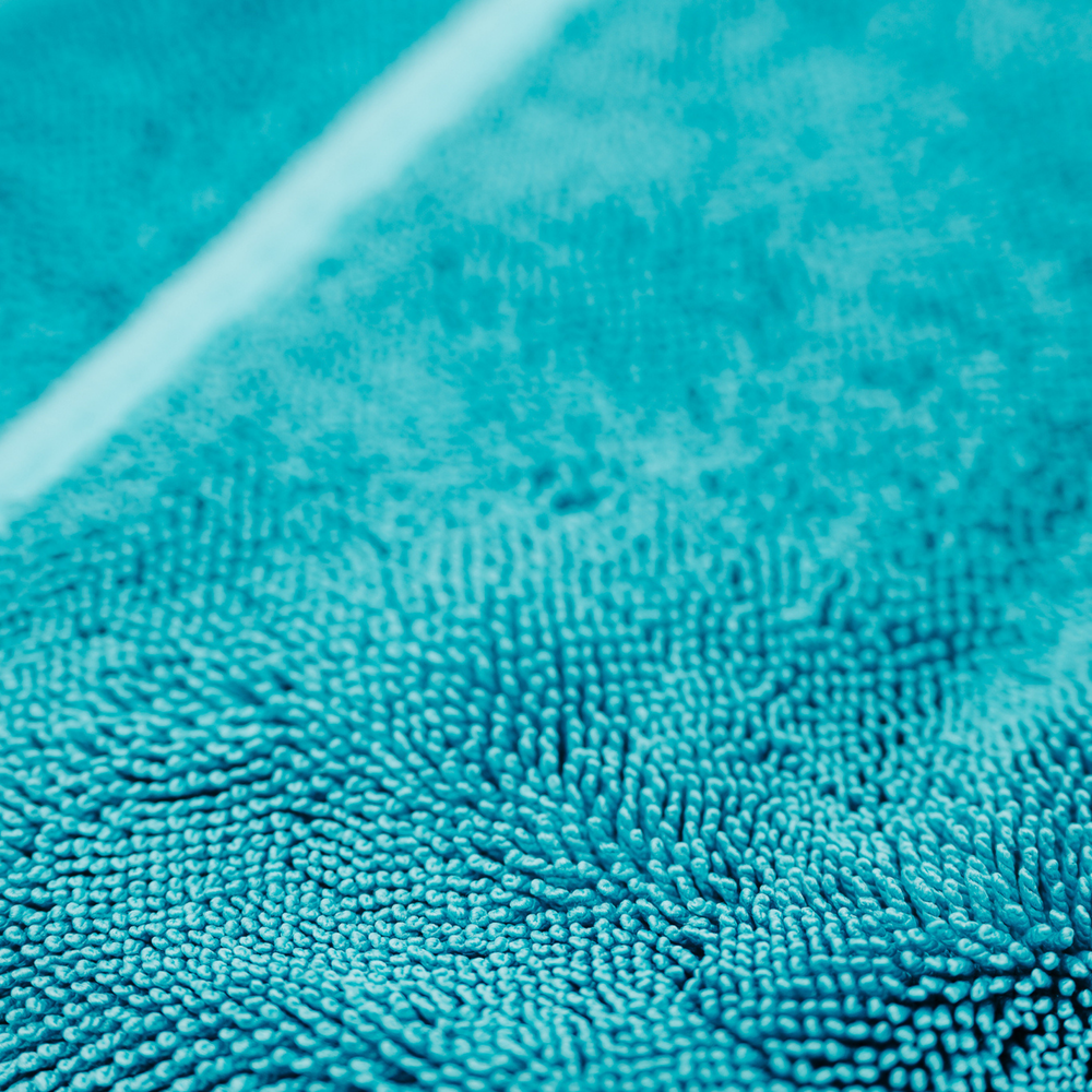 Prosop microfibră ultra absorbant AMOS Powerfluff albastru 1000 GSM 60*80cm + manusa CADOU