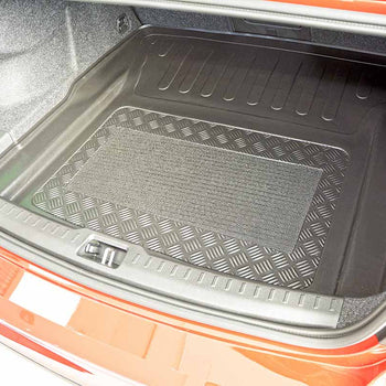 Tavita portbagaj Volvo S60 III fabricatie 10.2018 - prezent, caroserie sedan, portbagaj inferior, nu corespunde pentru PHEV #1