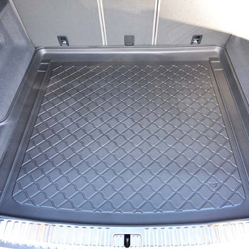 Tavita portbagaj Audi Q8 4M RS fabricatie 2019 - prezent, caroserie suv, inclusiv modelele cu sine #1