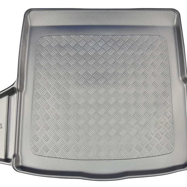 Tavita portbagaj Volkswagen Arteon fabricatie 06.2017 - prezent, caroserie sedan, kit de reparatie, fara roata rezerva, cu ureche detasabila pe stanga #2