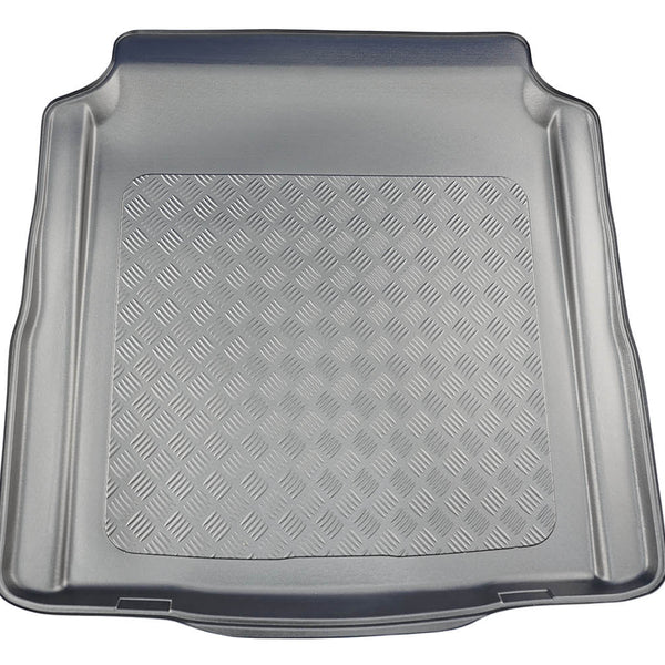 Tavita portbagaj BMW M3 G80 fabricatie 03.2021 - prezent, caroserie sedan, nu corespunde pentru PHEV #1