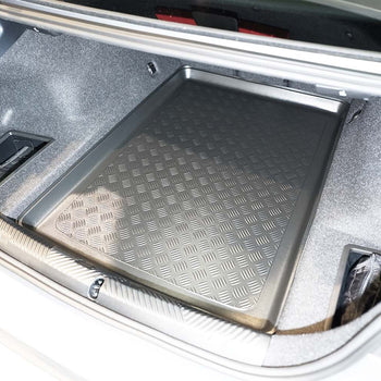 Tavita portbagaj BMW M5 G90 PHEV fabricatie 07.2024 - prezent, caroserie sedan, nu corespunde pentru electric #1