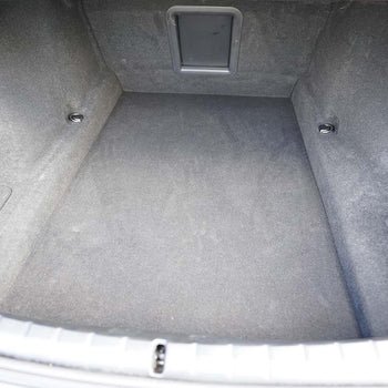 Tavita portbagaj BMW Seria 7 G70 fabricatie 2022 - prezent, caroserie sedan #1