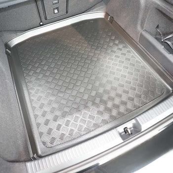 Tavita portbagaj Skoda Superb IV MHEV fabricatie 12.2023 - prezent, caroserie sedan, portbagaj inferior, fara podea reglabila pe inaltime #1