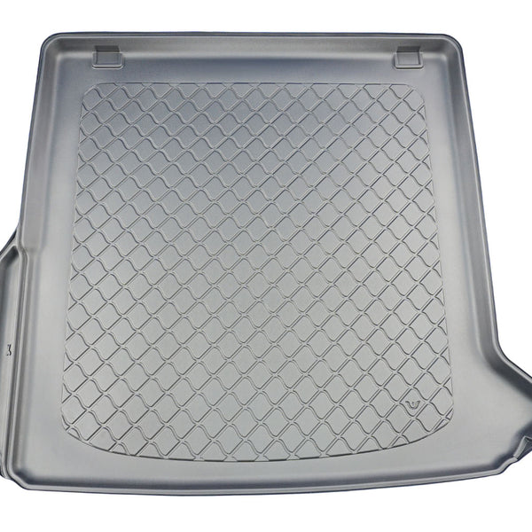 Tavita portbagaj Mercedes E-Class W214 T-Modell fabricatie 08.2023 - prezent, caroserie combi, nu corespunde pentru PHEV, cu ureche detasabila pe stanga #1