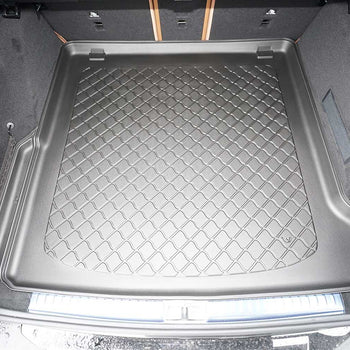 Tavita portbagaj Mercedes E-Class W214 T-Modell fabricatie 08.2023 - prezent, caroserie combi, nu corespunde pentru PHEV, cu ureche detasabila pe stanga #1