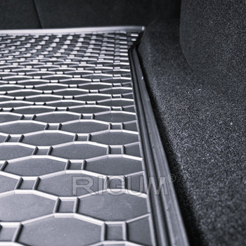 Tavita portbagaj Tesla Model 3 Facelift fabricatie 2020 - prezent, caroserie sedan, portbagaj spate #2