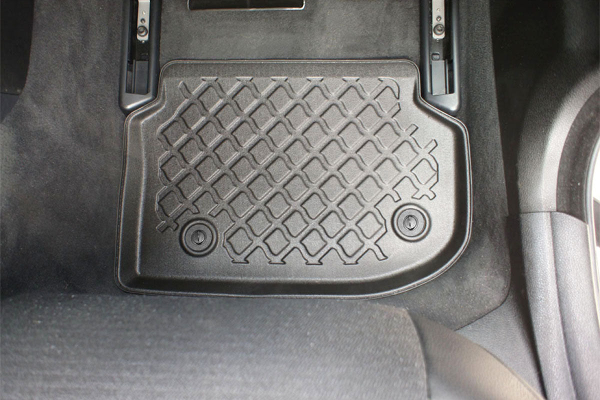 Covorase auto tip tavita BMW Seria 5 F11, an fabricatie 03.2010 - 2013, caroserie combi inainte de facelift, fara x-drive | 603163