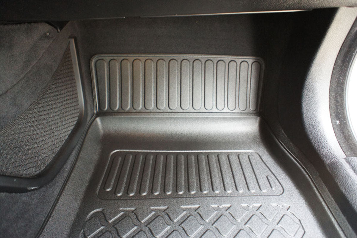 Covorase auto tip tavita BMW Seria 5 F10, an fabricatie 03.2010 - 2013, caroserie sedan inainte de facelift, cu x-drive | 603165