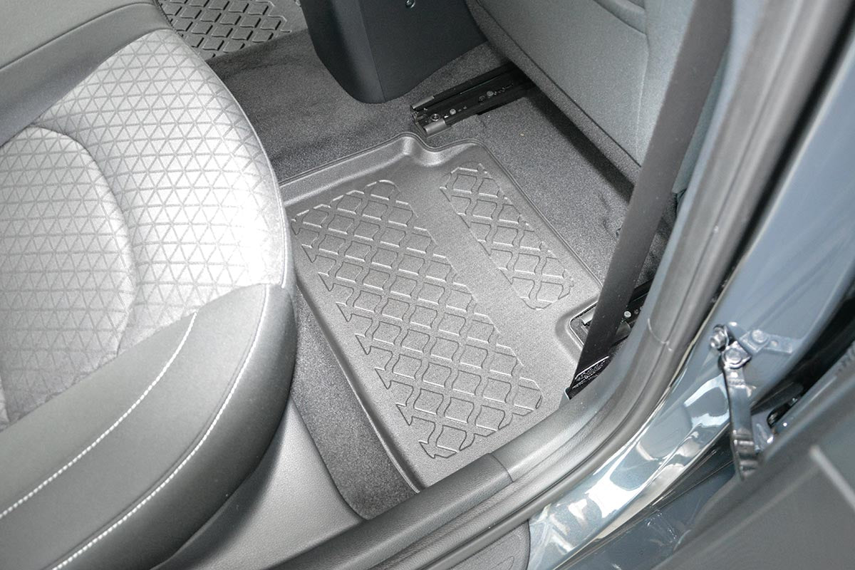 Covorase auto tip tavita Hyundai I30 i30 III, an fabricatie 02.2017 - prezent, caroserie coupe nu corespunde pentru phev | 603312