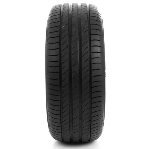 DELINTE DS2XL. 215/60R17 100H