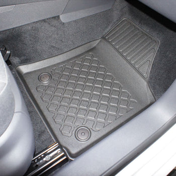 Covorase auto tip tavita Volkswagen Caddy Maxi fabricatie 2004 - 10.2020, caroserie van, 5 locuri #1