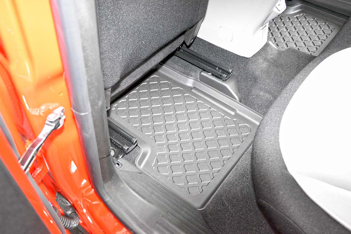 Covorase auto tip tavita Jeep Renegade Renegade MHEV, an fabricatie 02.2022 - prezent, caroserie suv nu corespunde modelului 4xe plug-in-hybrid | 602689