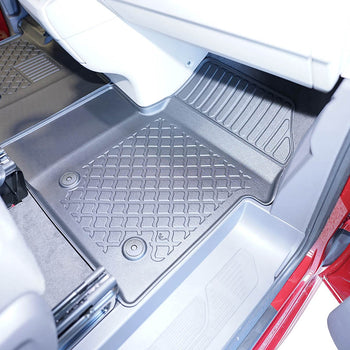 Covorase auto tip tavita Volkswagen T7 Multivan eHybrid PHEV, an fabricatie 10.2021 - prezent, caroserie van ampatament scurt, covorase fata | 653893