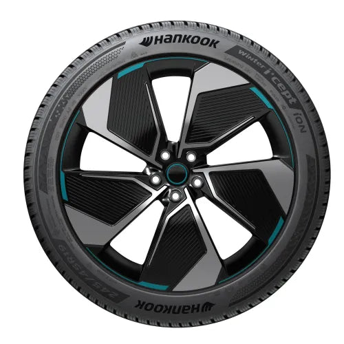 HANKOOK IW01 WiNter cept ION 205/50R17 93H