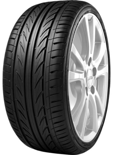 DELINTE D7XL 225/40R19 93W