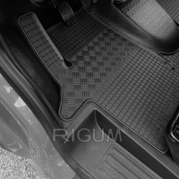 Covorase auto Volkswagen T5 Transporter fabricatie 2003 - 05.2015, caroserie van, 3 locuri #1