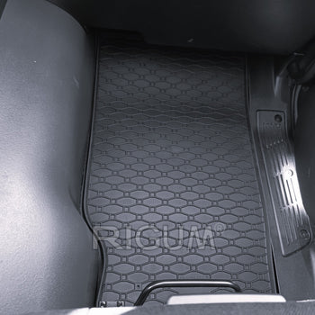 Covorase auto Iveco T-Way fabricatie 2021 - prezent, caroserie autoutilitara #1