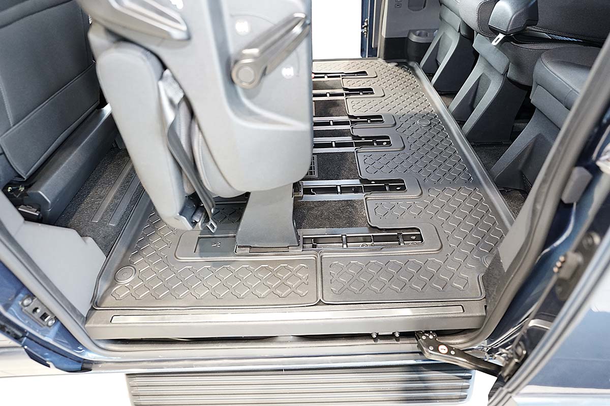 Covorase auto tip tavita Ford Tourneo Custom, an fabricatie 01.2013 - 2018, caroserie van ampatament l1 si l2, cutie manuala si automata, rand 3 | 693145