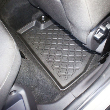 Covorase tip tavita Ford Focus III, caroserie Hatchback, fabricatie 03.2011 - 08.2018 - 10