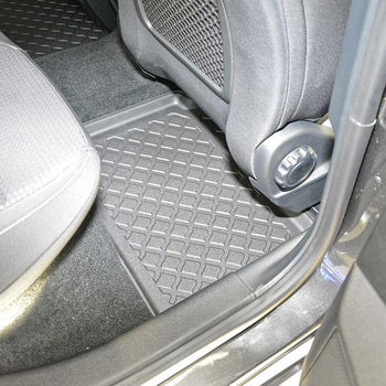 Covorase tip tavita Ford Focus IV MHEV, caroserie Combi, fabricatie 07.2020 - prezent - 8