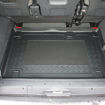 Tavita de portbagaj Fiat Scudo II Panorama, caroserie Van, fabricatie 2007 - 2016, ampatament L2, in spatele randului 3 - 4