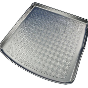 Tavita de portbagaj Seat Leon IV PHEV, caroserie Combi, fabricatie 2020 - prezent, portbagaj superior - 3