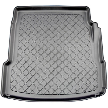 Tavita de portbagaj Jaguar XE, caroserie Sedan, fabricatie 2019 - prezent, Facelift - 2