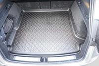 Tavita de portbagaj Mercedes EQC, caroserie SUV, fabricatie 05.2019 - prezent - 4