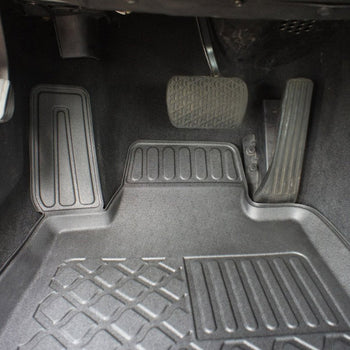 Covorase tip tavita Mercedes Clasa C W204, caroserie Sedan, fabricatie 04.2007 - 02.2014 - 4