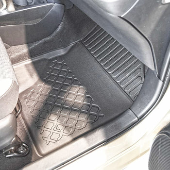 Covorase tip tavita Toyota Yaris III Hybrid, caroserie Hatchback, fabricatie 2015 - 08.2020 - 4