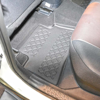 Covorase auto tip tavita Toyota Corolla Cross Hybrid, an fabricatie 11.2022 - prezent, caroserie suv | 604280