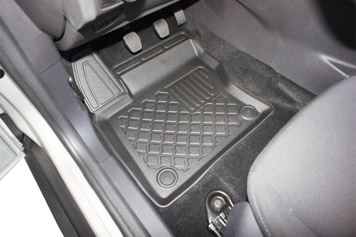 Covorase auto tip tavita Ford Focus III, an fabricatie 03.2011 - 08.2018, caroserie sedan | 603113