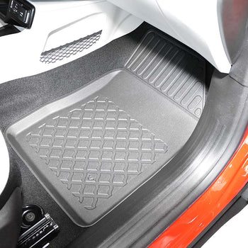 Covorase auto tip tavita Jeep Renegade, an fabricatie 09.2014 - 06.2018, caroserie suv nu corespunde modelului 4xe plug-in-hybrid | 602689