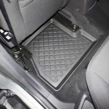 Covorase auto tip tavita Ford Focus III, an fabricatie 03.2011 - 08.2018, caroserie sedan | 603113